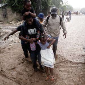 30wea-melissa-cuba-damage-aid-gkwt-mediumSquareAt3X-2